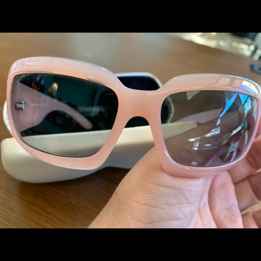 Mother of pearl Chanel sunglasses